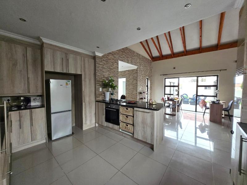 3 Bedroom Property for Sale in Leloko Lifestyle Estate North West